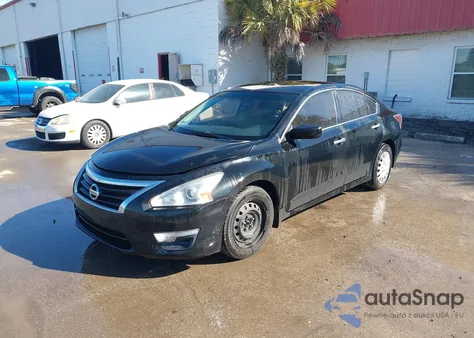 2015 Nissan Altima 2.5 S z USA, uszkodzony, nr VIN 1N4AL3AP6FN401420